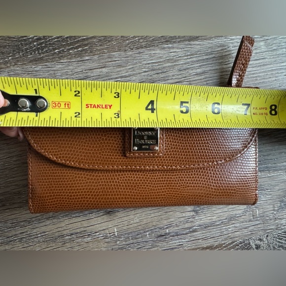 Dooney & Bourke Tan Textured Wallet - Picture 2 of 6